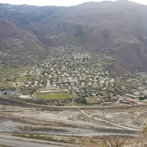 Neuf Dans Maison , Villargondran France